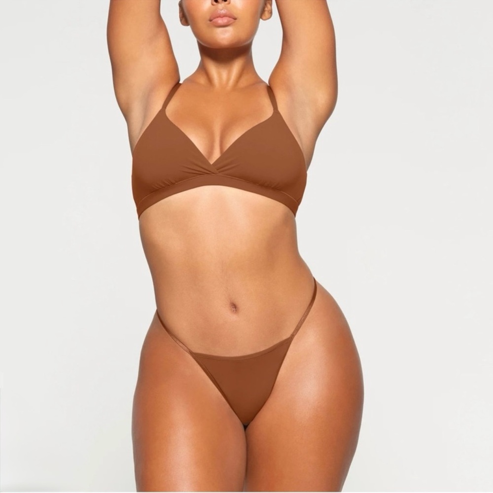 NWT Skims - Fits Everybody T- string Thong - Camel, 3X - Picture 1 of 11